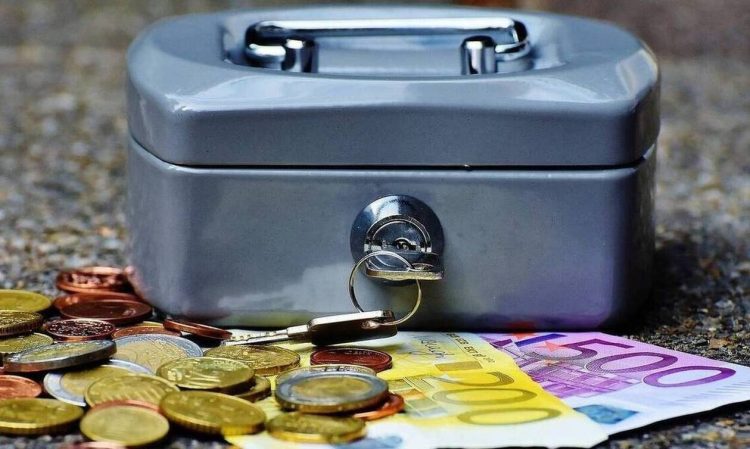 «Βρέχει» λεφτά μέχρι το τέλος της εβδομάδας: Πότε πληρώνονται επιδόματα και συντάξεις
