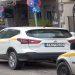 Υπηρεσιακά αυτοκίνητα της ΔΕΥΑΤ σε θέσεις αναπήρων