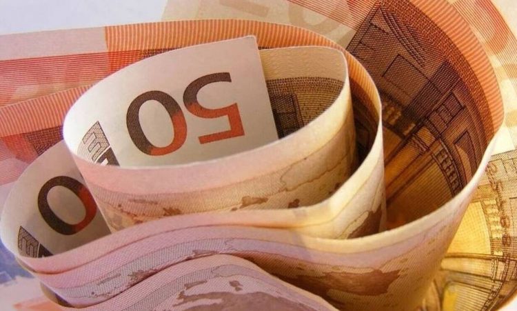 ΟΠΕΚΑ: Πληρώνονται σήμερα όλα τα επιδόματα – Ανοιχτή η πλατφόρμα για Επίδομα Παιδιού