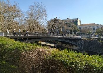 Οι Τρικαλινοί πήγαν… παραλία