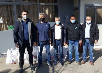 Παράδοση ειδών πρώτης ανάγκης στους σεισμοπαθείς της Ελασσόνας