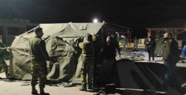 Ο Στρατός στήνει σκηνές στο Ζάρκο!
