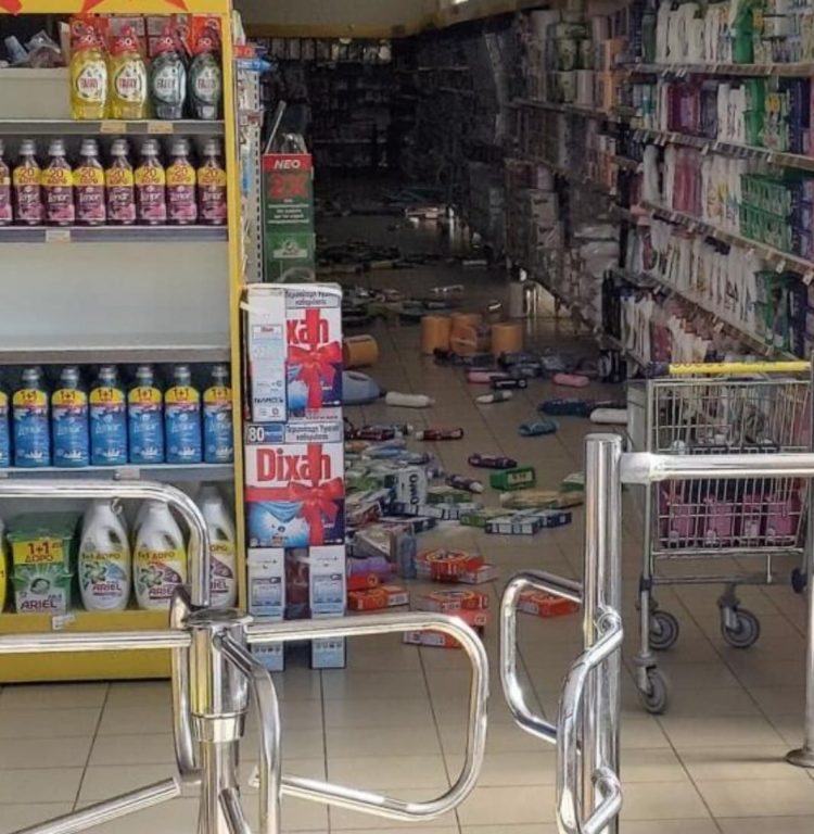 Φωτογραφίες και βίντεο από την ώρα του σεισμού στο Δήμο Φαρκαδόνας