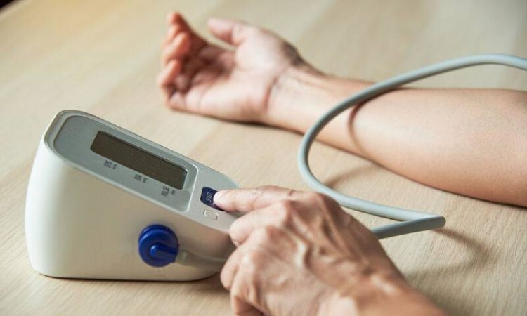 Αρτηριακή πίεση: Πότε και πώς μετράμε σωστά την πίεση. 6 Κοινά λάθη που κάνουμε και επηρεάζουν την αξιοπιστία μιας μέτρησης