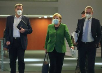 Γερμανία: Παράταση του lockdown έως τη 18η Απριλίου μετά από συνεδρίαση-θρίλερ