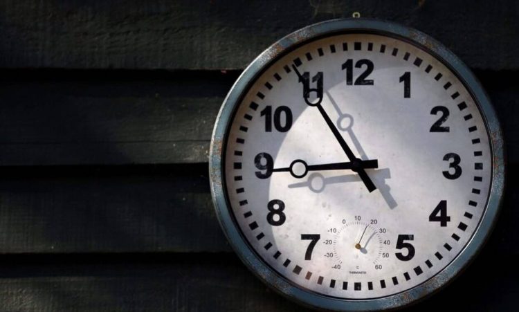 Πότε αλλάζει η ώρα – Πότε θα γυρίσουμε τα ρολόγια μια ώρα πίσω