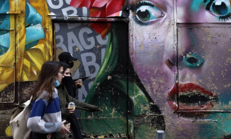 Κορονοϊός: Συναγερμός με τις μεταλλάξεις – Ο ιός μεταδίδεται κατά 50% ταχύτερα από τον προηγούμενο