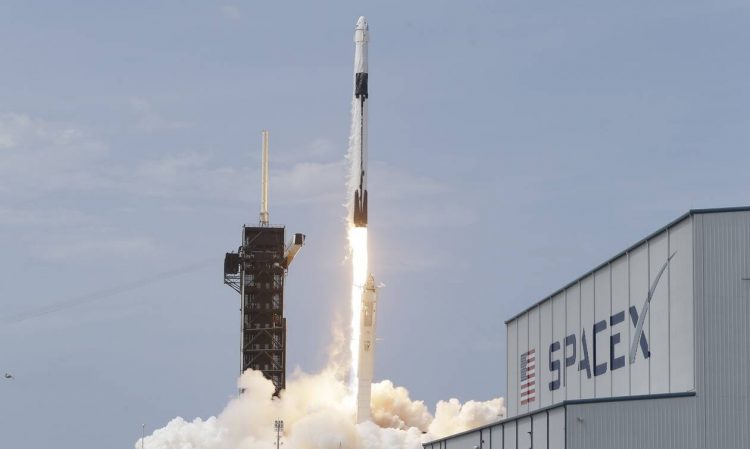 Space X : Προσγειώθηκε, αλλά λίγο μετά εξερράγη και ο τρίτος υπό δοκιμή πύραυλος Starship