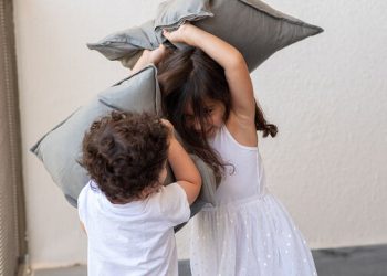 Γιατί τσακώνονται τα αδέλφια;