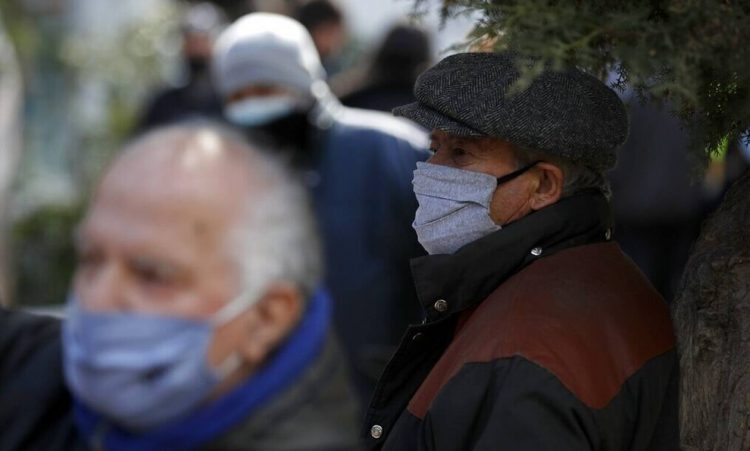 Αναδρομικά: «Κλειδώνουν» επιστροφές για δώρα, επικουρικές – Τα ποσά ανά Ταμείο