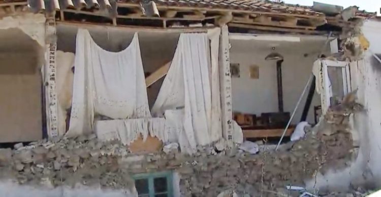 Μη κατοικήσιμα προσωρινά 1.343 σπίτια στη Θεσσαλία μετά τον σεισμό