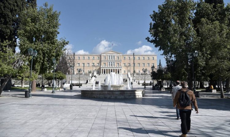 Μετακίνηση από Δήμο σε Δήμο: Τι άλλαξε – Πώς θα γλιτώσετε το πρόστιμο των 300 ευρώ