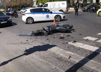 Τροχαίο στη Βουλή: Συγκλονίζει η μητέρα του άτυχου μοτοσυκλετιστή – Θα δωρίσουμε τα όργανά του