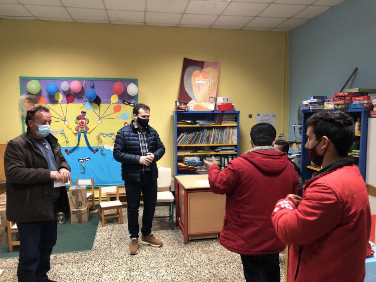 Δίπλα στους σεισμοπαθείς συμπολίτες μας συνεχίζει ο Θανάσης Λιούτας