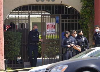 Λος Άντζελες: Νεκρά τρία παιδιά από μαχαιριές σε διαμέρισμα – Συνελήφθη η μητέρα τους
