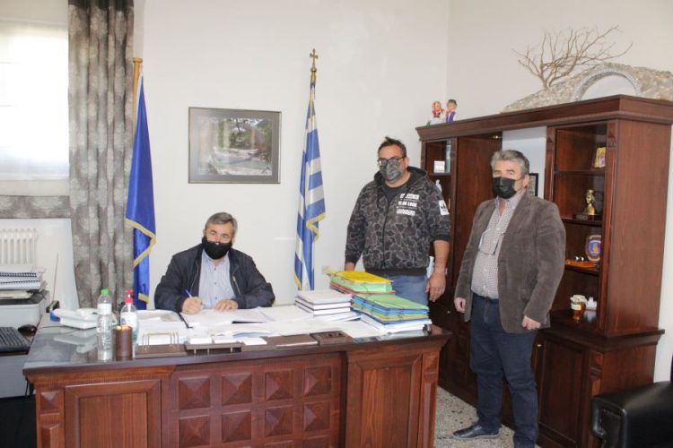 Δύο νέες συμβάσεις έργων υπεγράφησαν για τον Δήμο Πύλης