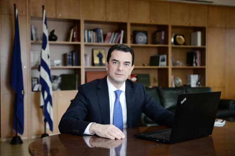 Συνέντευξη του Υπουργού Περιβάλλοντος και Ενέργειας, Κώστα Σκρέκα, στην εφημερίδα «Realnews»
