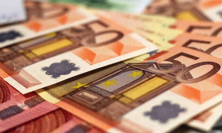 Δώρο Πάσχα 2021: Πότε και πώς πληρώνεται – Δείτε αναλυτικά πόσα χρήματα θα πάρετε