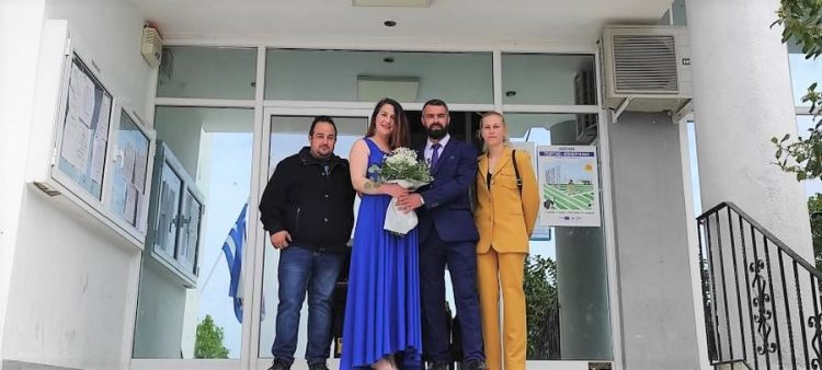 Πολιτικός γάμος στο Δημαρχείο Φαρκαδόνας