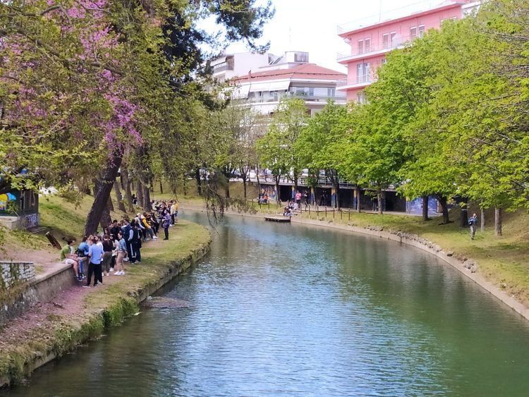 Η παραλία των Τρικάλων