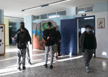 Σχολεία: Πότε θα ολοκληρωθεί το διδακτικό έτος – Τι θα γίνει με τις προαγωγικές εξετάσεις