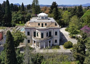 Μον Ρεπό: Έτσι είναι σήμερα το ανάκτορο όπου γεννήθηκε ο πρίγκιπας Φίλιππος (pics)
