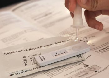 Self test: Τι ισχύει από την Δευτέρα για εργαζόμενους και εργοδότες – Για ποιους είναι υποχρεωτικό