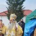 Σε αυτοσχέδια εκκλησία λειτούργησε ο μητροπολίτης Σταγών Θεόκλητος