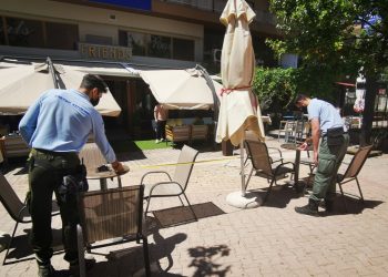 Εντατικότεροι έλεγχοι για τις αποστάσεις στα τραπεζοκαθίσματα από τον Δήμο Τρικκαίων