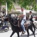 Περιφορά της εικόνας του Αγίου Νικολάου με άλογα στη Φαρκαδόνα