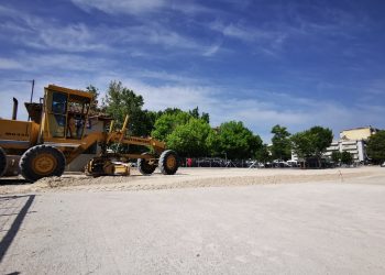 Συνεχίζονται οι εργασίες στον χώρο στάθμευσης περιοχής Ε ΚΑΠΗ