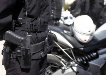 Στο Νοσοκομείο αστυνομικός της ομάδας Ζ έπειτα από τροχαίο στα Τρίκαλα