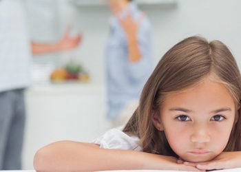 Πόσο κακό κάνουμε όταν φωνάζουμε στα παιδιά μας;