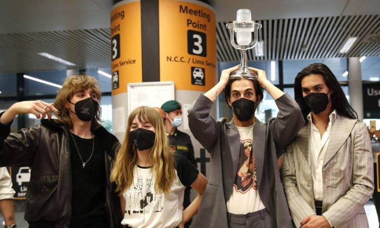 Eurovision 2021: Ναρκωτικά ή σπασμένο γυαλί για τον Damiano David; – Η ώρα των αποδείξεων