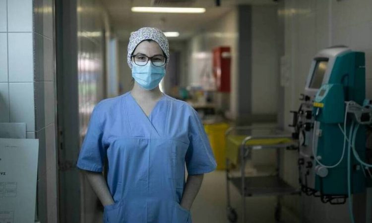 Βοήθημα επιβράβευσης 1.000 ευρώ στους εργαζομένους στο Εθνικό Σύστημα Υγείας