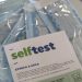 Self-test: Τι ισχύει για εργαζόμενους σε δημόσιο και ιδιωτικό τομέα – Πότε πρέπει να τα κάνουν