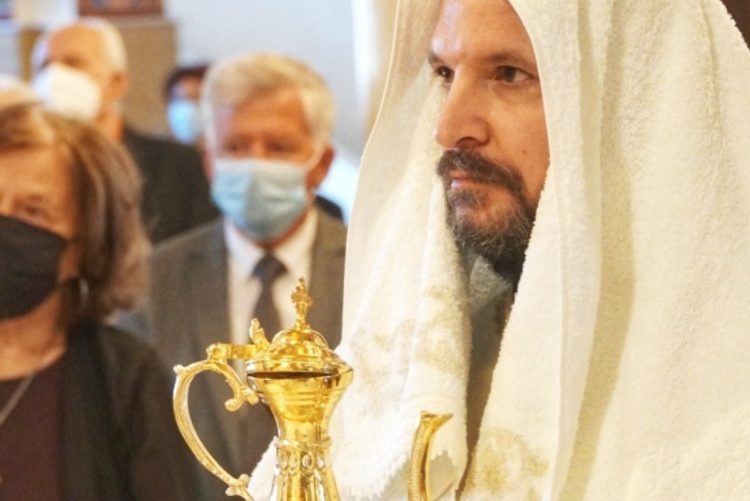 Νέο διάκονο χειροτόνησε τον Χαράλαμπο Μητράκο ο Μητροπολίτης Τρίκκης Χρυσόστομος (φωτο)