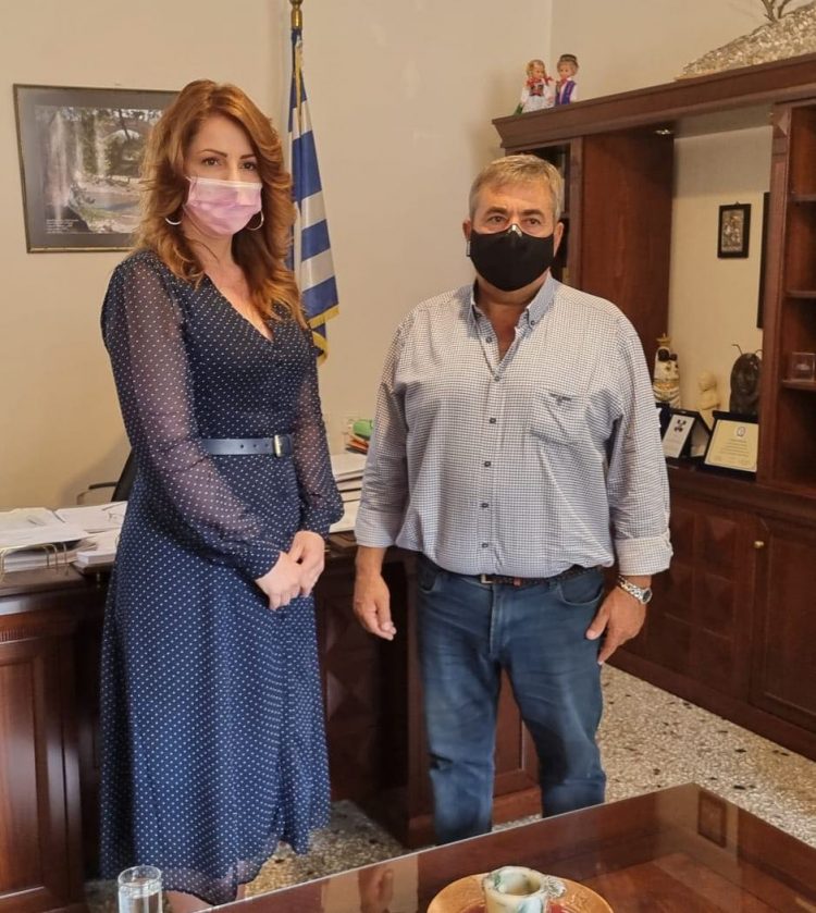 Στον Δήμαρχο Πύλης η Τρικαλινή Βουλευτής Κατερίνα Παπακώστα