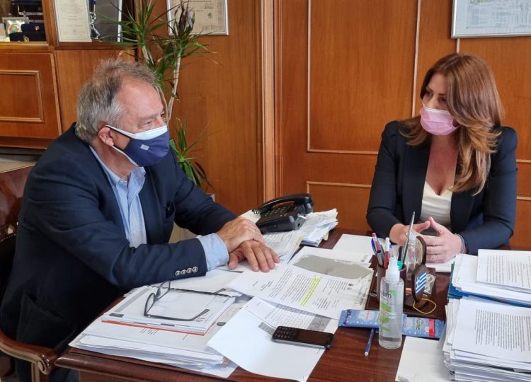 Συνάντηση με τον Αντιπεριφερειάρχη Χρήστο Μιχαλάκη η Βουλευτής Κατερίνα Παπακώστα