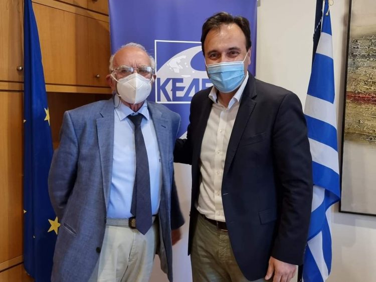 Με τον πρώτο μεταδικτατορικό Δήμαρχο Τρικκαίων συναντήθηκε ο Δημ. Παπαστεργίου