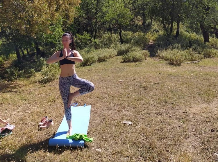 HIKING & SUNSET YOGA στα Μετέωρα