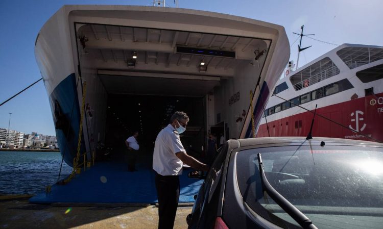 Ταξίδι με πλοίο: Το έντυπο για επιβίβαση – Τι ισχύει για self tests και εμβολιασμένους