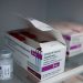Εμβόλιο AstraZeneca: Παύση για τους κάτω των 60 – Τι θα γίνει με όσους έχουν να κάνουν τη δεύτερη δόση