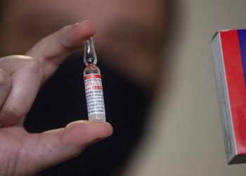 Βραζιλία: Η υγειονομική ρυθμιστική αρχή Anvisa ενέκρινε υπό όρους τη χρήση του εμβολίου Sputnik V