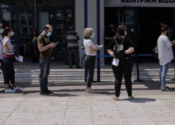 Υποχρεωτικός εμβολιασμός: Ποιες ομάδες θα ακολουθήσουν μετά τους υγειονομικούς