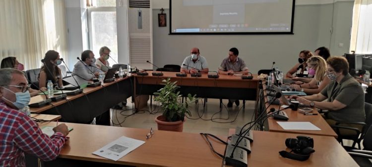 Άρχισαν οι εργασίες του 1ου Διεθνούς συνεδρίου του Δήμου Φαρκαδόνας – Χαιρετισμός Δημάρχου