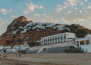 Σκύρος: Το νησί με την ανέγγιχτη ομορφιά