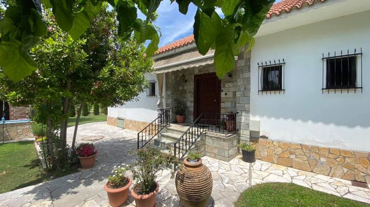 Τρίκαλα: Πωλείται μονοκατοικία 240 τμ.