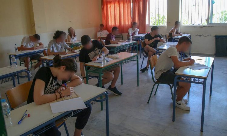 Πανελλαδικές 2021: Οι ειδικότητες και ο αριθμός των εισακτέων ανά ΙΕΚ για το παράλληλο μηχανογραφικό