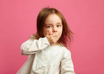 Παιδική στοματίτιδα: Τι είναι και πώς αντιμετωπίζεται